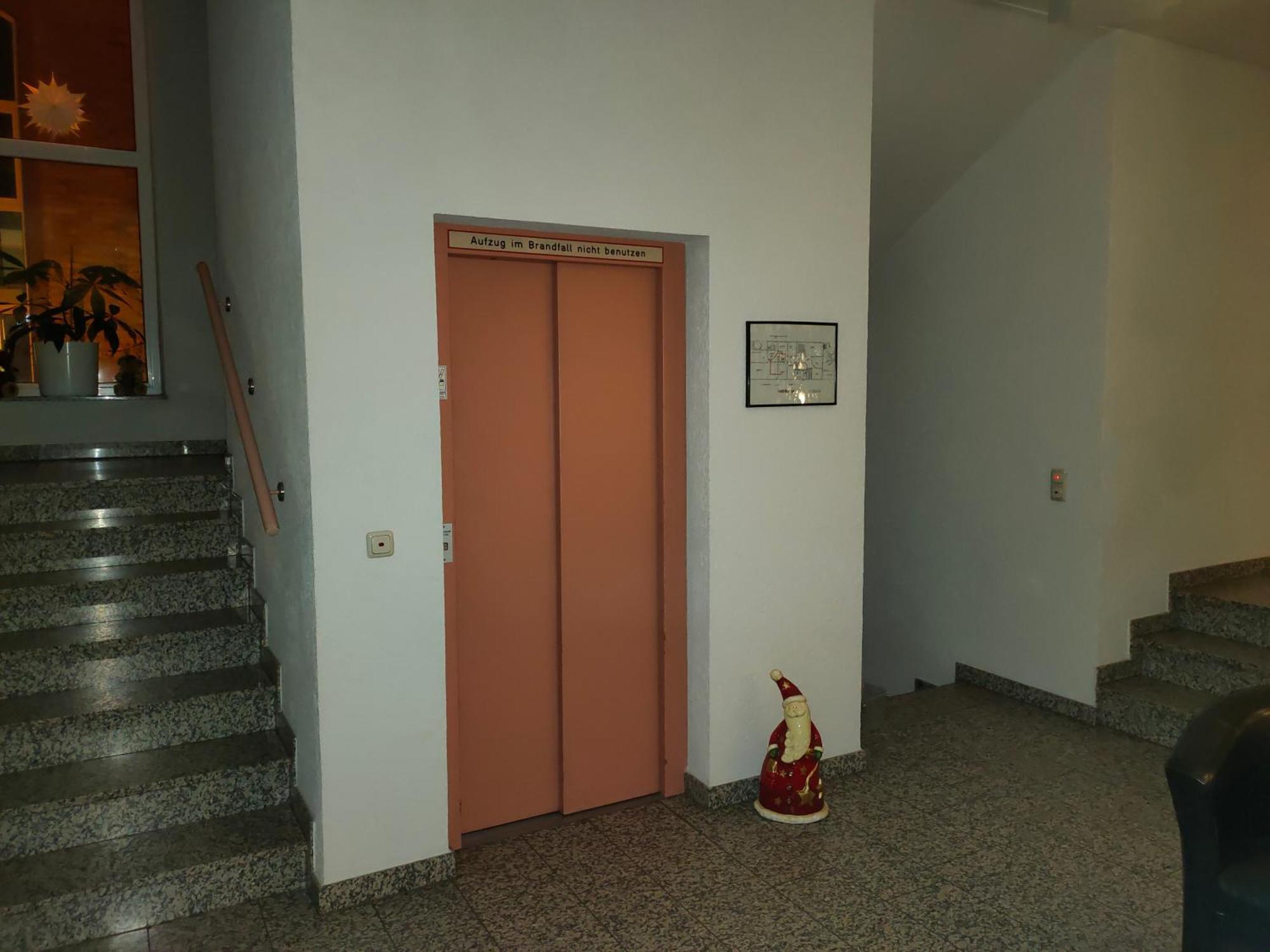 Hotel Zur Eisenbahn Родгау Экстерьер фото